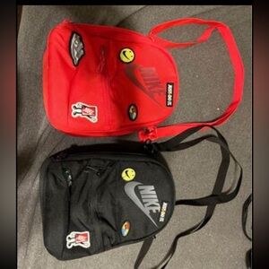 I have one red and one black Nike lunch bags